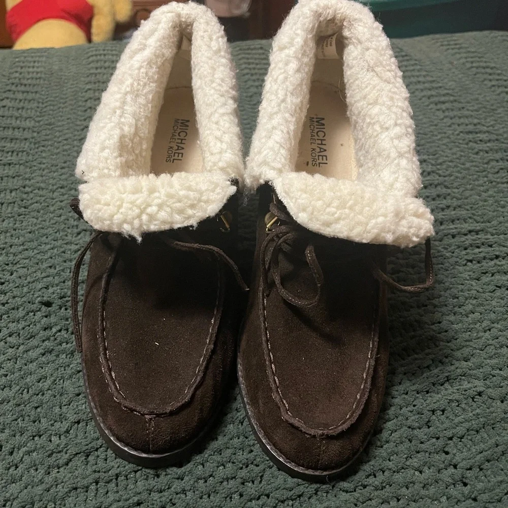 Michael Kors Fur-lined Wedged Heeled Boots - Picture 6 of 11